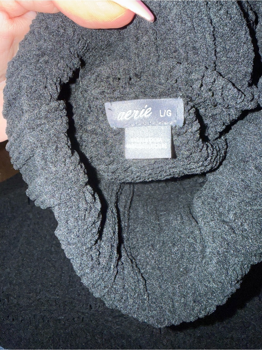 Aerie Women’s Black Chunky Knit Turtleneck Sweater Oversized Split Hem Size L - Picture 3 of 4